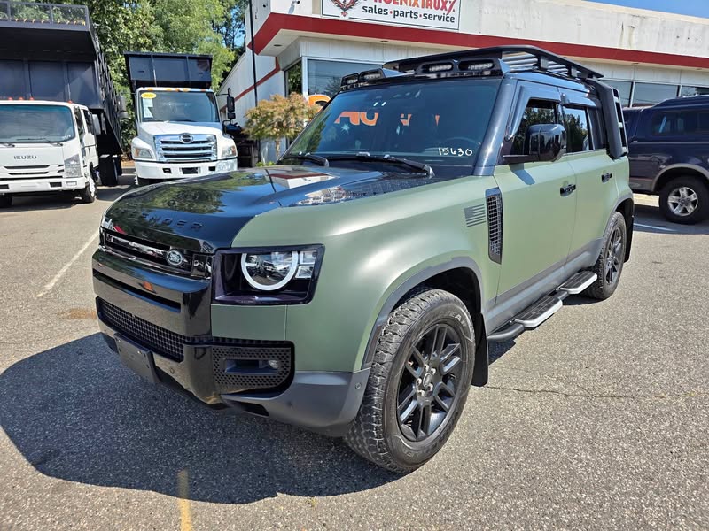 2023 Land Rover Defender 110 - S