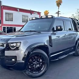 2023 Land Rover defender s