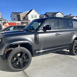 2023 Land Rover defender 110 v8 carpathian edition