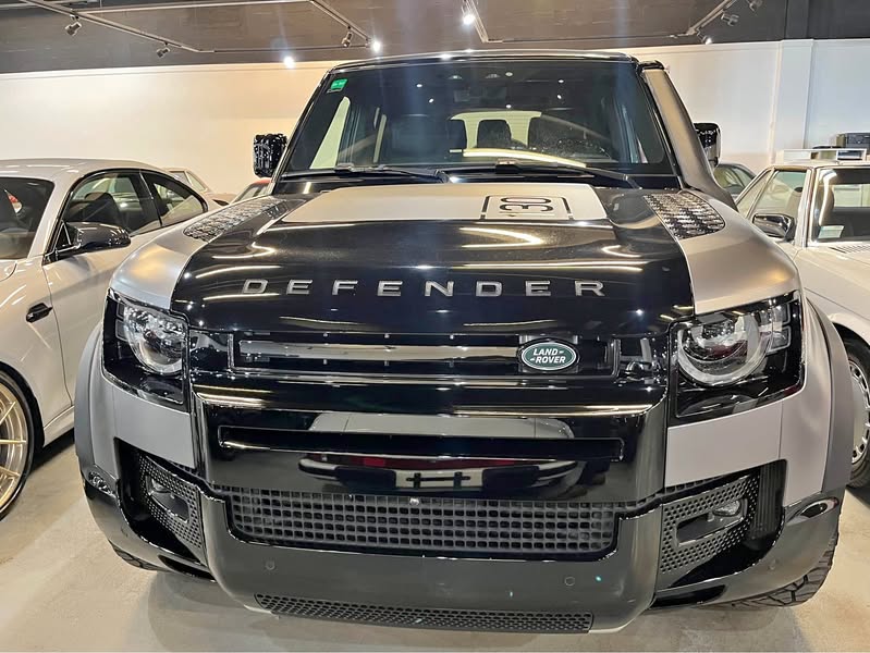 2023 Land Rover Defender 110 - X Sport Utility 4D