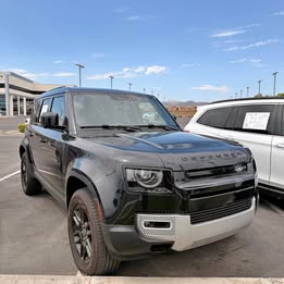 2025 Land Rover Defender S