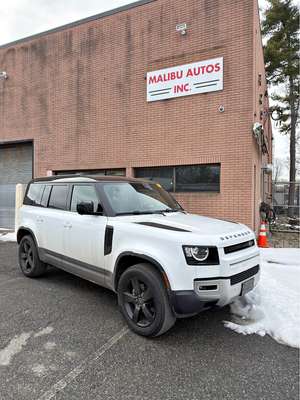 2022 Land Rover Defender - Sport Utility 4D