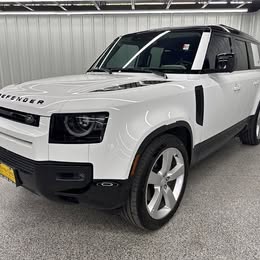2024 Land Rover Defender 110 X-Dynamic SE SUV