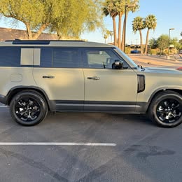2025 Land Rover Defender