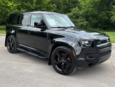 2025 Land Rover Defender 110 110 V8 P525 w/ SIDE STEPS, TOW HITCH RECEIVER,