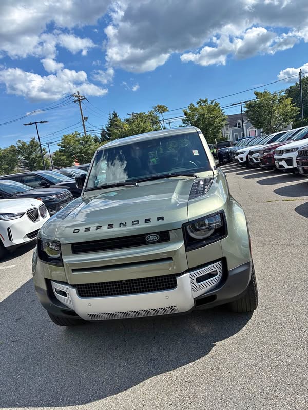 2025 Land Rover Defender 110 S SUV