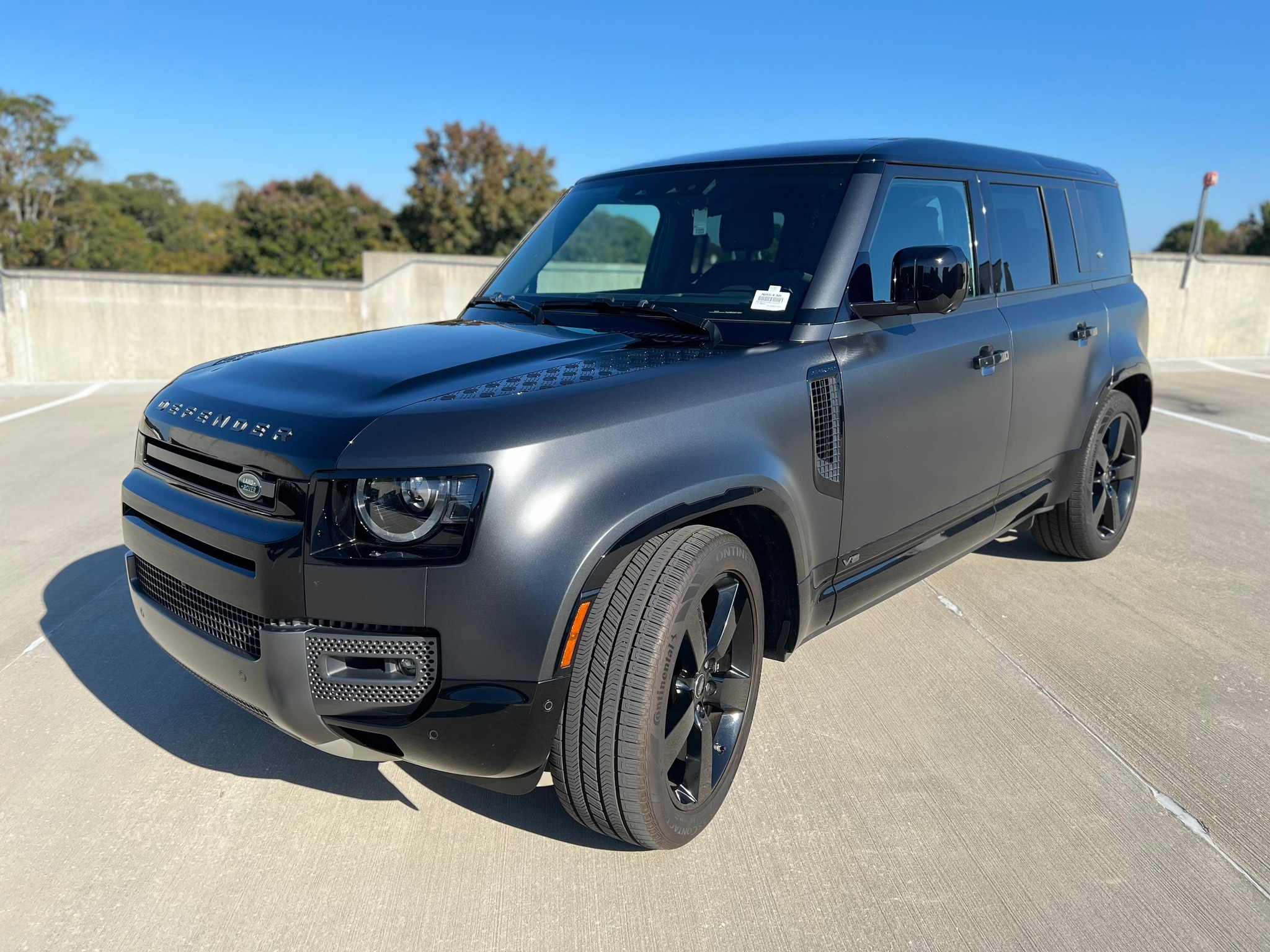 2023 Land Rover defender 110 carpathian edition