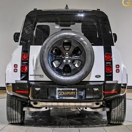 2023 Land Rover Defender 110 X-Dynamic SE - 32232 Miles S62270