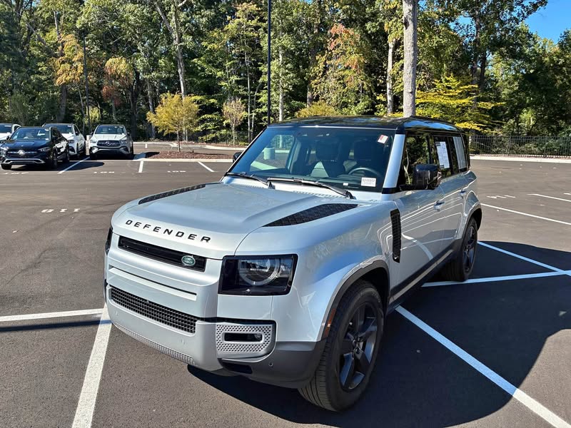 2024 Land Rover Defender 110 - S Sport Utility 4D