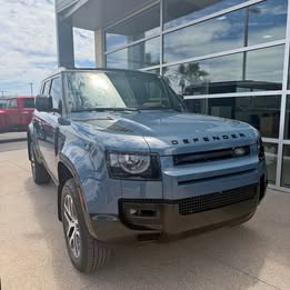 2024 Land Rover Defender X-Dynamic SE