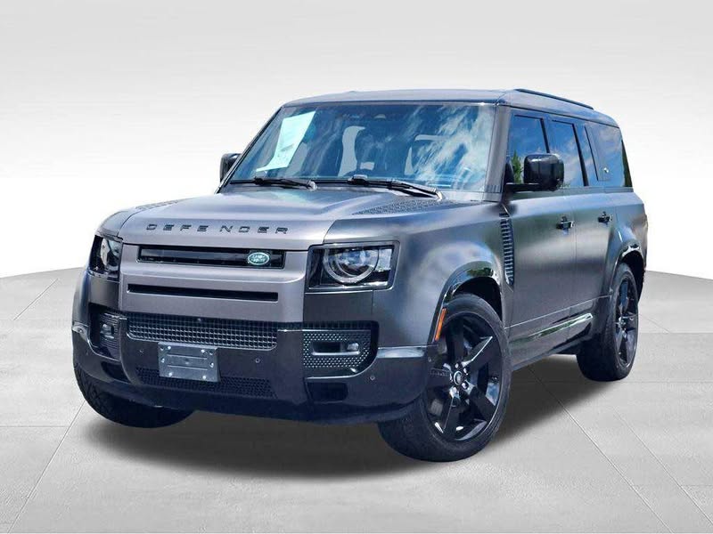 2024 Land Rover Defender 130 - X-Dynamic SE Sport Utility 4D