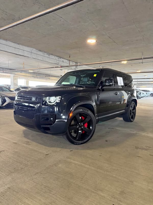 2024 Land Rover Defender - Sport Utility 4D