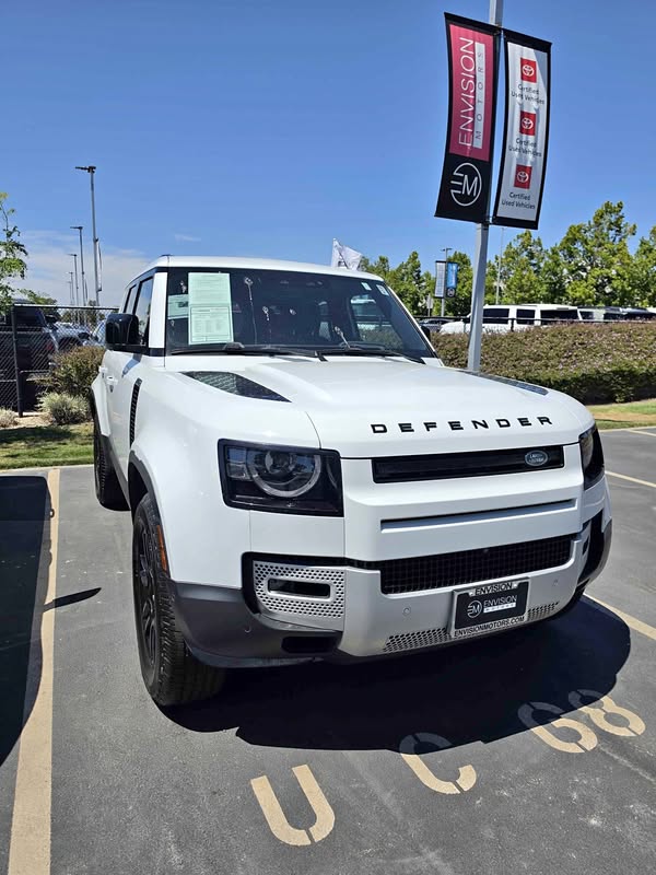 2025 Land Rover Defender 110 - S Sport Utility 4D
