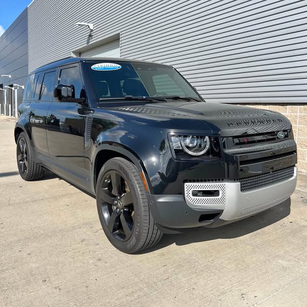 2024 Land Rover Defender 110 - S Sport Utility 4D