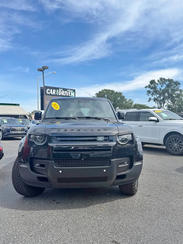 2024 Land Rover Defender 110 - S Sport Utility 4D