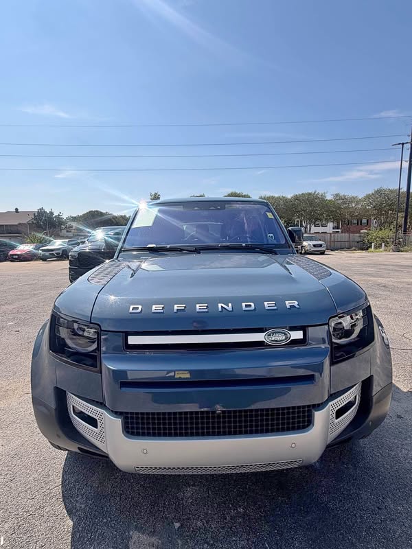2022 Land Rover Defender