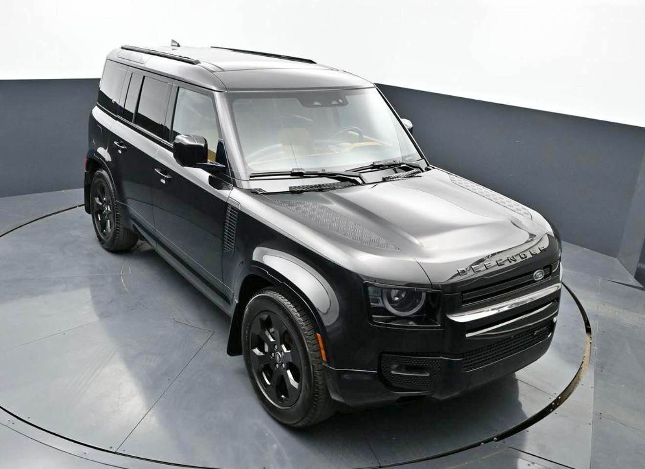2023 Land Rover Defender 110 - X-Dynamic SE (2023.5) Sport Utility 4D