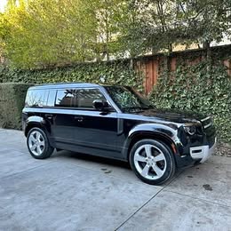 2022 Land Rover defender 110 xs special edition
