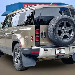 2023 Land Rover Defender 110 - X-Dynamic SE Sport Utility 4D