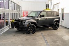 2023 Land Rover Defender V8