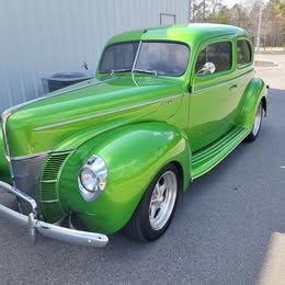 1940 Ford Deluxe