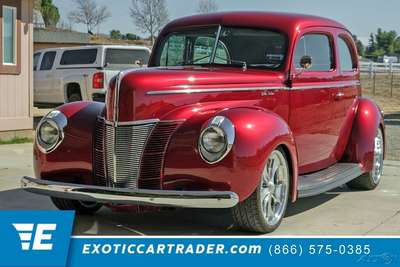 1940 Ford Deluxe Hot Rod