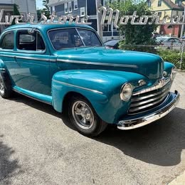 1946 Ford Super Deluxe