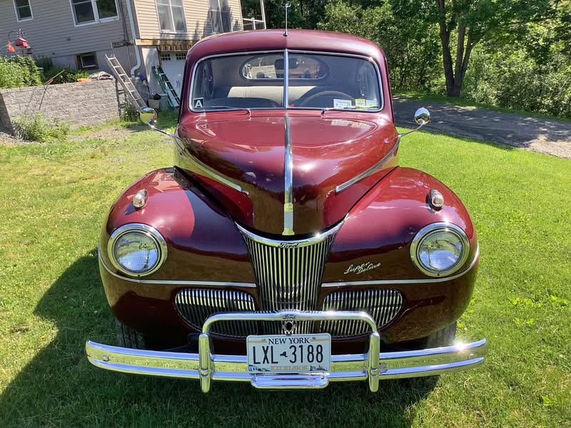1941 Ford Super deluxe coupe