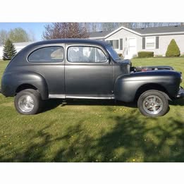 1947 ford super deluxe