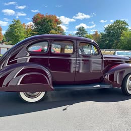 1940 Ford Deluxe Sedan