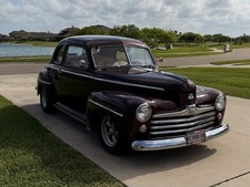 1947 Ford Super Deluxe