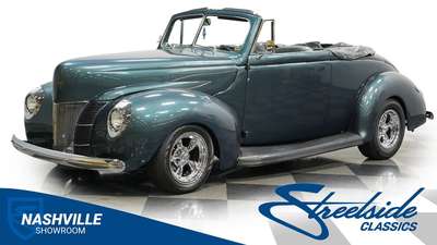 1940 Ford Deluxe Convertible