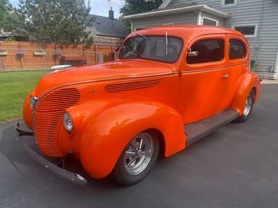 1938 Ford Deluxe