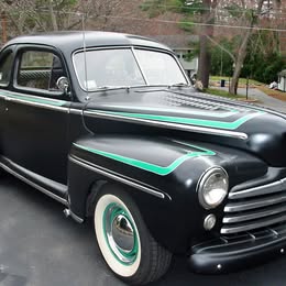 1939 Ford deluxe coupe - Steel body