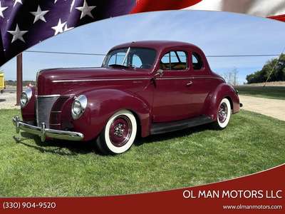 1940 Ford Deluxe 5 Window Coupe