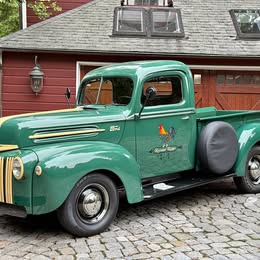1939 Ford deluxe classic