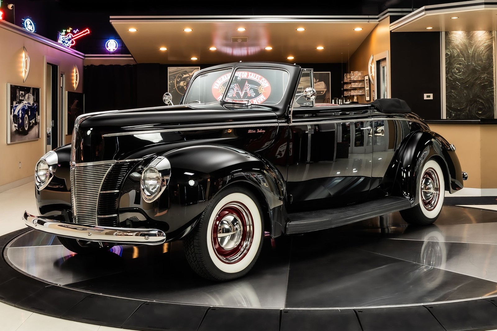 1940 Ford Deluxe Cabriolet Street Rod