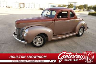 1940 Ford Deluxe