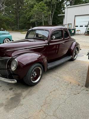 1939 Ford Deluxe All-Steel Custom Body, Dakota Digital...