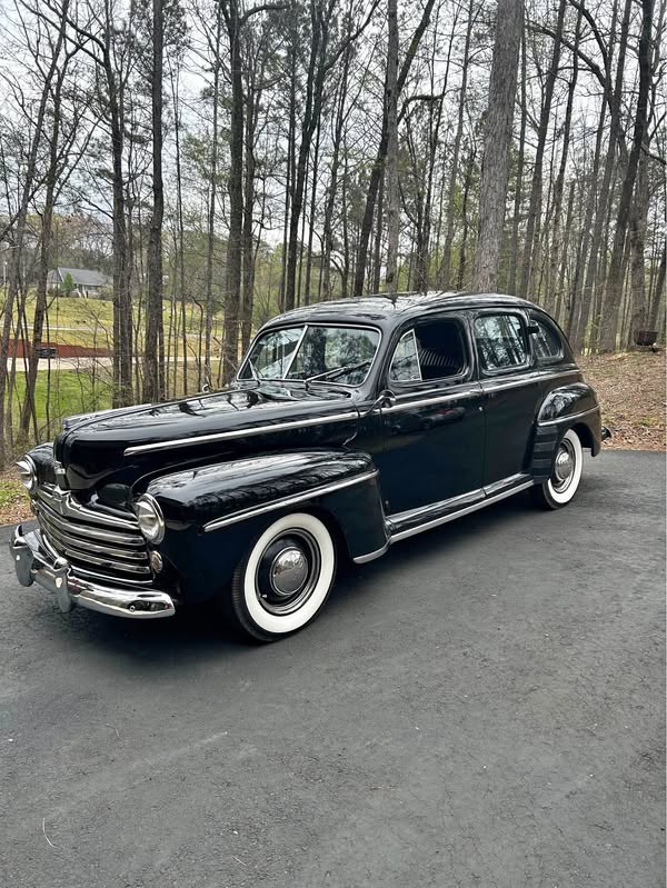 1948 Ford super deluxe