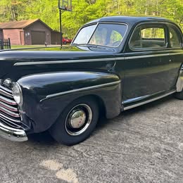 1946 Ford Super Deluxe Club Coupe
