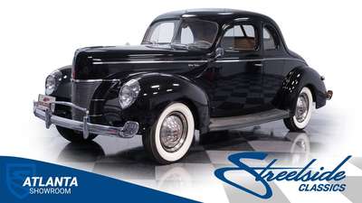 1940 Ford Deluxe Coupe