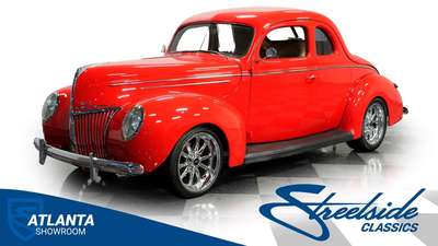 1939 Ford Deluxe Restomod