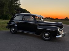 1947 Ford Super Deluxe 6 Tudor Sedan