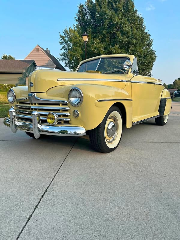 1948 Ford super deluxe