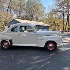 1948 Ford super deluxe coupe