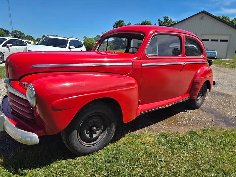 1946 Ford 2 door Sedan  -  deluxe