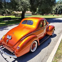 1940 Ford deluxe coupe