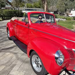 1940 Ford Deluxe