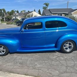 1939 Ford deluxe